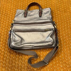 FOSSIL EXPLORER Foldover Bag Silver